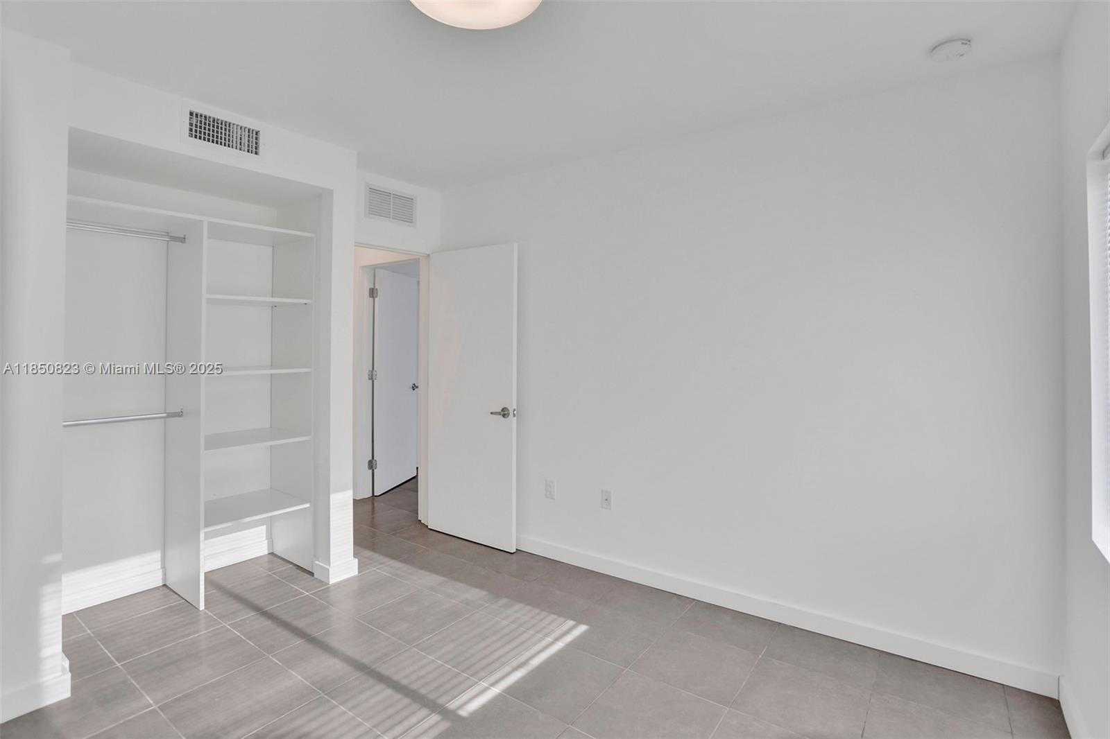 Small Image of 737 NORTH WEST 4TH ST, Hallandale Beach Number 18