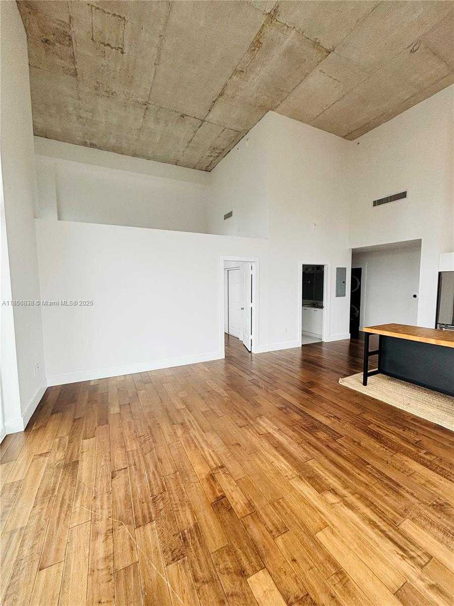 Small Image of 133 NORTH EAST 2ND AVE #3513, Miami Number 11