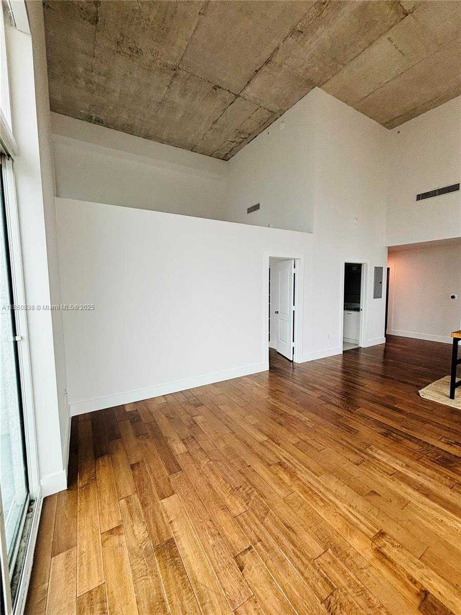 Small Image of 133 NORTH EAST 2ND AVE #3513, Miami Number 12