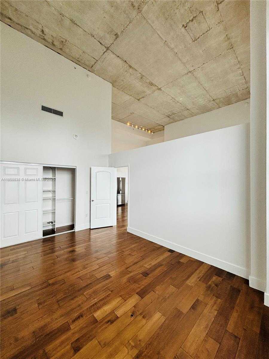 Small Image of 133 NORTH EAST 2ND AVE #3513, Miami Number 15