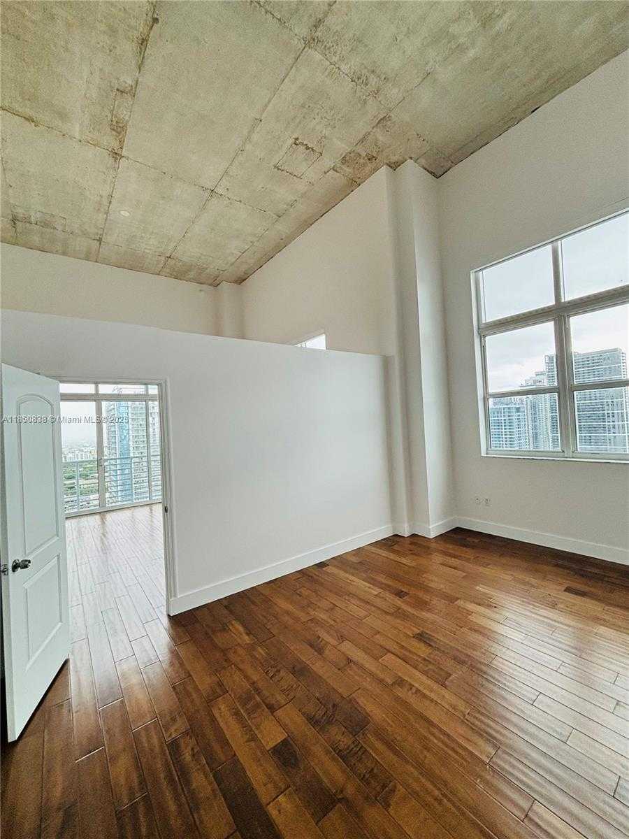 Small Image of 133 NORTH EAST 2ND AVE #3513, Miami Number 17