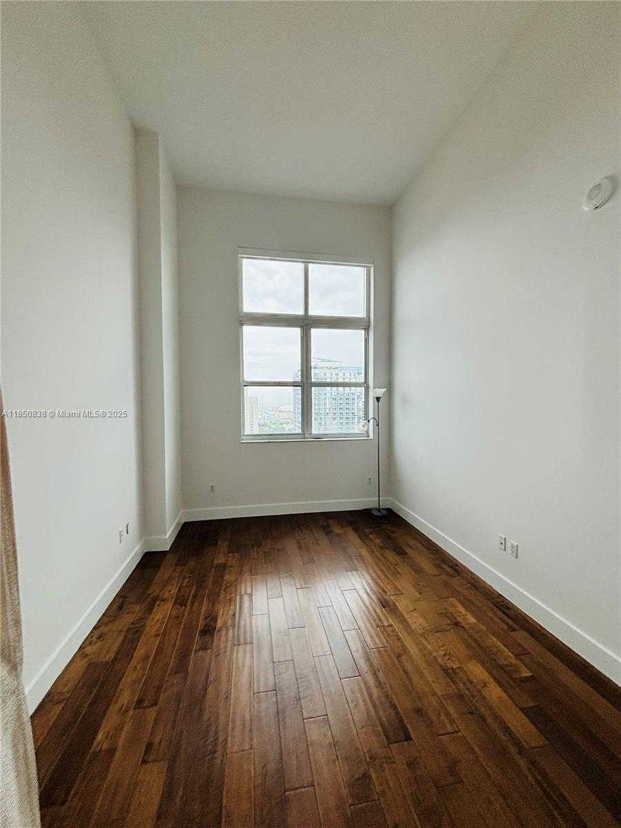 Small Image of 133 NORTH EAST 2ND AVE #3513, Miami Number 29