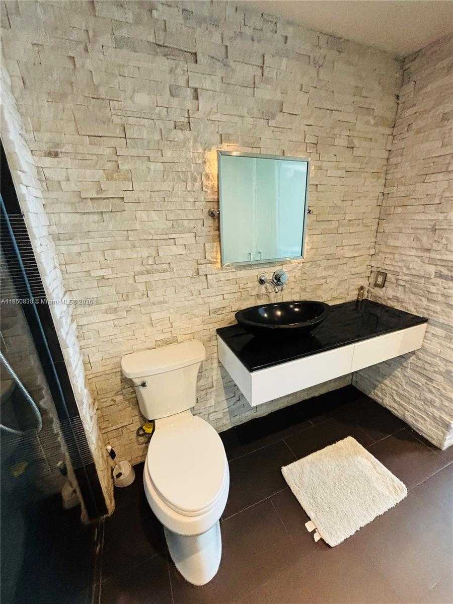 Small Image of 133 NORTH EAST 2ND AVE #3513, Miami Number 34