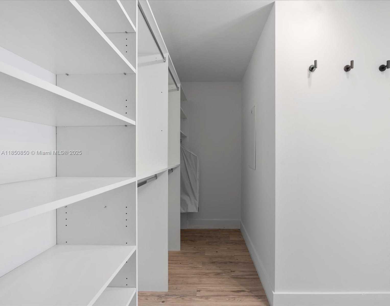 Small Image of 92 SOUTH WEST 3RD ST #704, Miami Number 16
