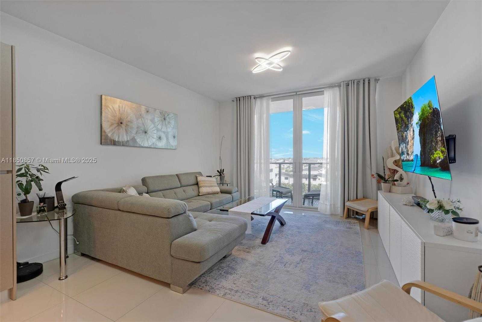 Small Image of 7825 NORTH WEST 107TH AVE #618, Doral Number 16