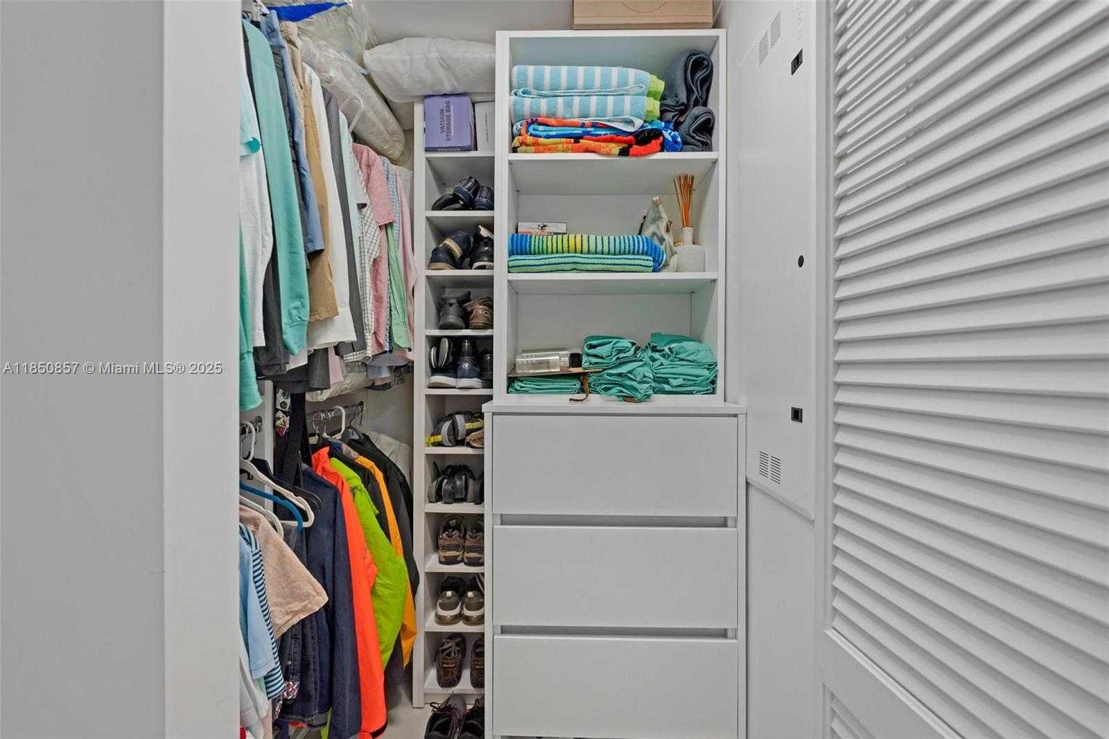 Small Image of 7825 NORTH WEST 107TH AVE #618, Doral Number 21