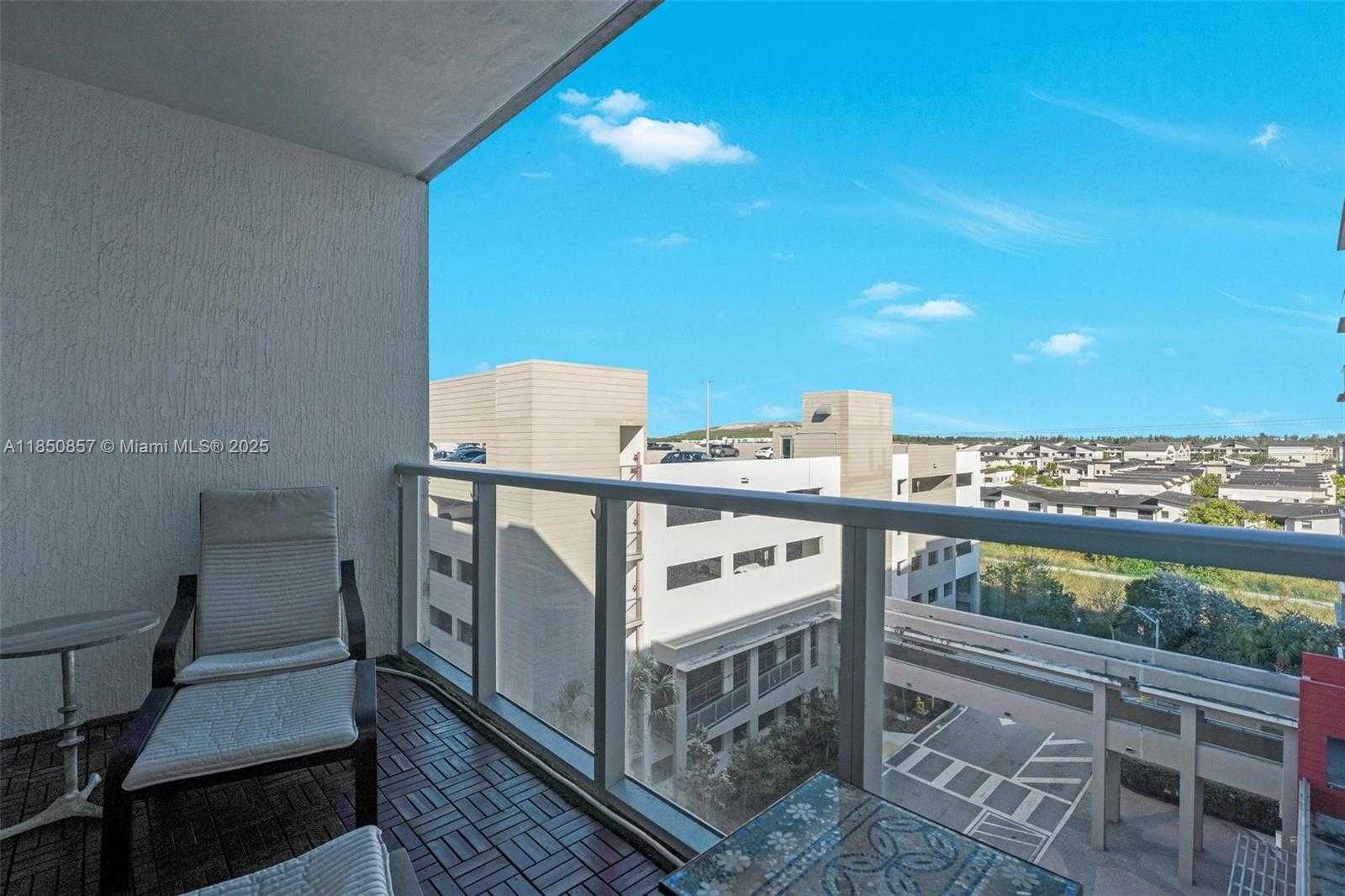 Small Image of 7825 NORTH WEST 107TH AVE #618, Doral Number 28