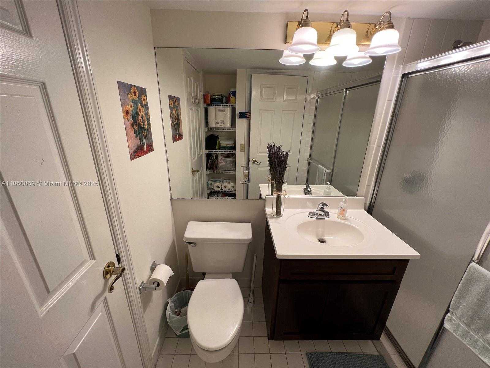 Small Image of 1280 SOUTH ALHAMBRA CIR #2413, Coral Gables Number 7