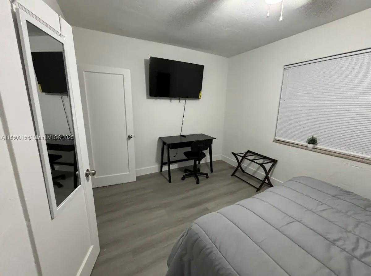 Small Image of 3318 NORTH WEST 19TH AVE #1, Miami Number 10