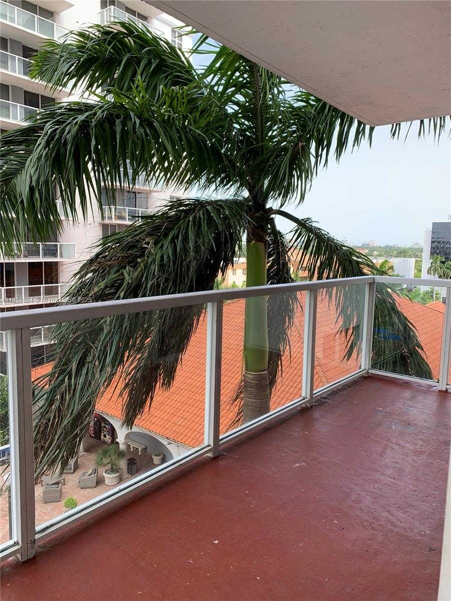 Small Image of 5085 NORTH WEST 7TH ST #808, Miami Number 21