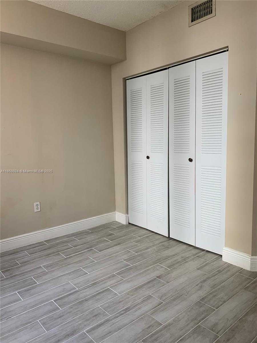 Small Image of 5085 NORTH WEST 7TH ST #808, Miami Number 23