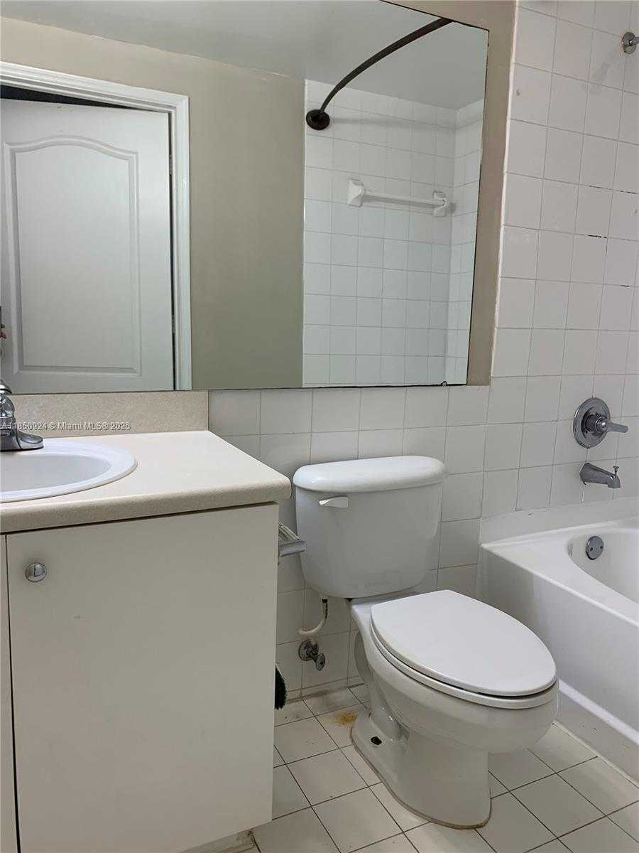Small Image of 5085 NORTH WEST 7TH ST #808, Miami Number 32