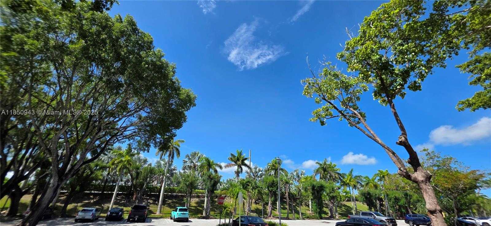 Small Image of 7707 CAMINO REAL #B-411, Miami Number 29