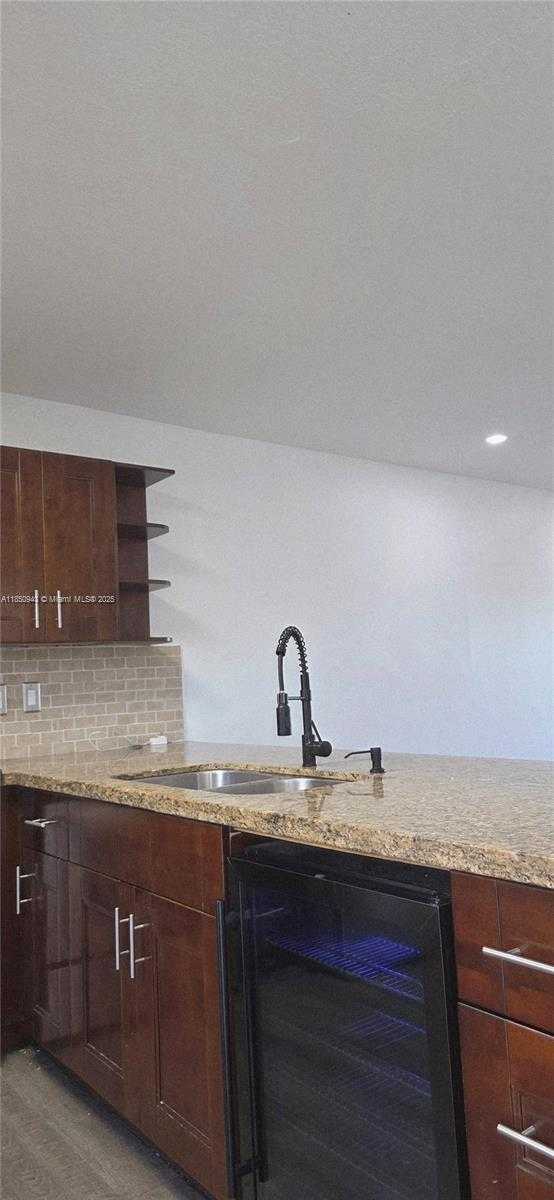 Small Image of 7707 CAMINO REAL #B-411, Miami Number 6