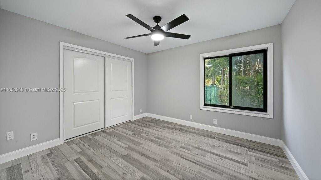 Small Image of 5831 NORTH WEST 81ST TER, Parkland Number 33