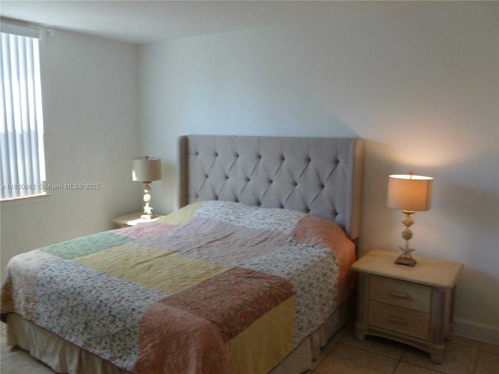 Small Image of 401 69TH ST #210, Miami Beach Number 6