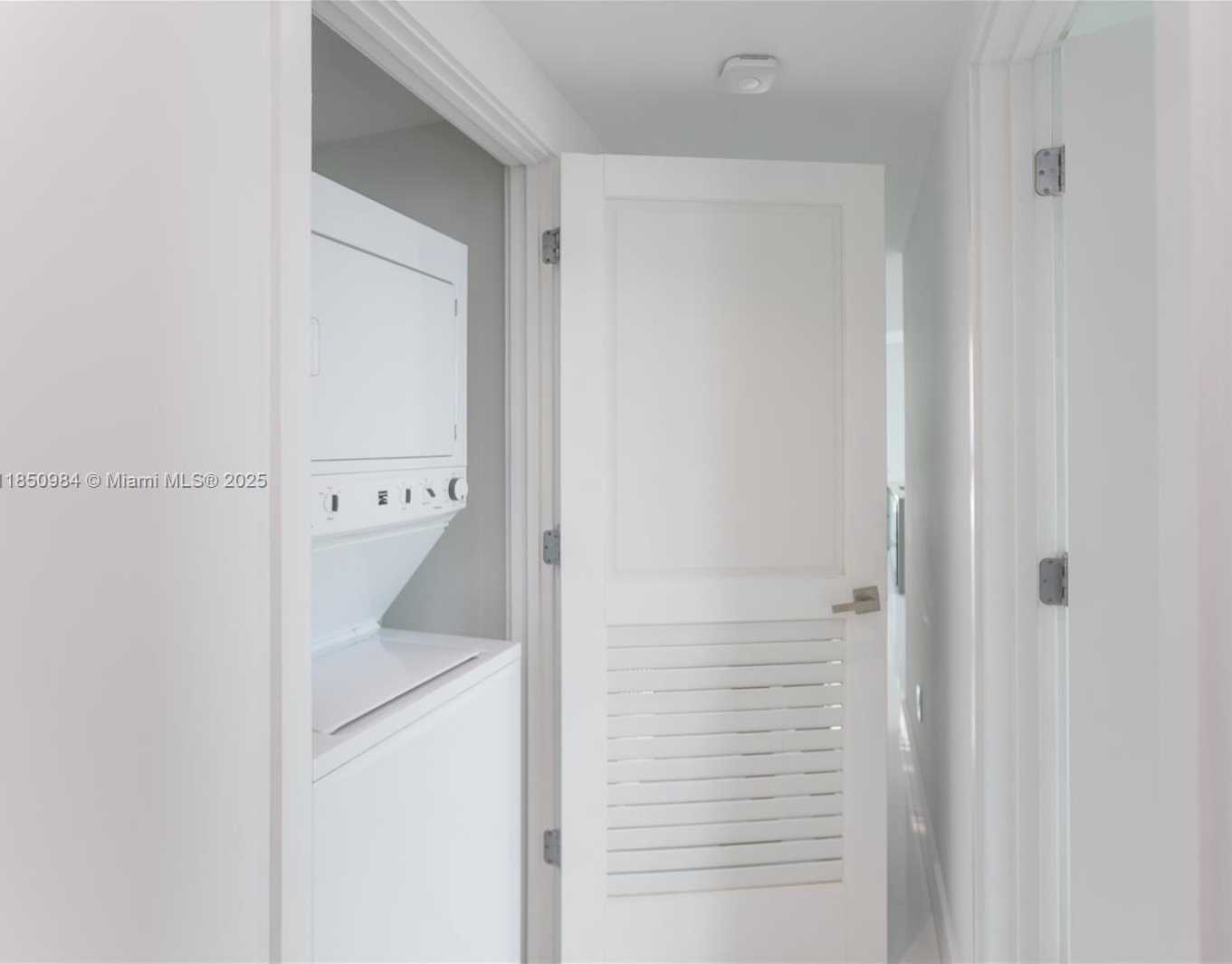 Small Image of 1080 BRICKELL AVE #3906, Miami Number 26