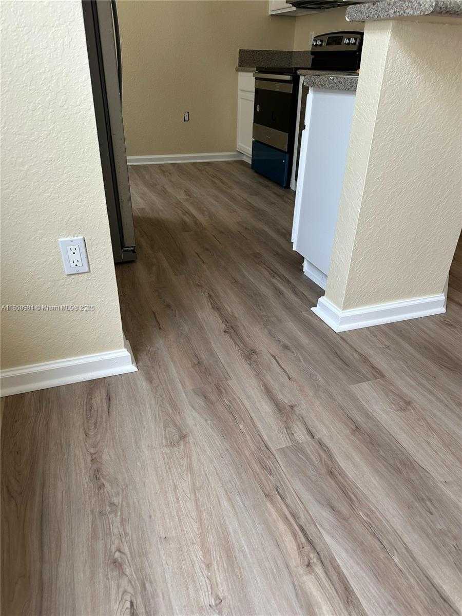 Small Image of 2210 NORTH EAST 37TH RD, Homestead Number 46