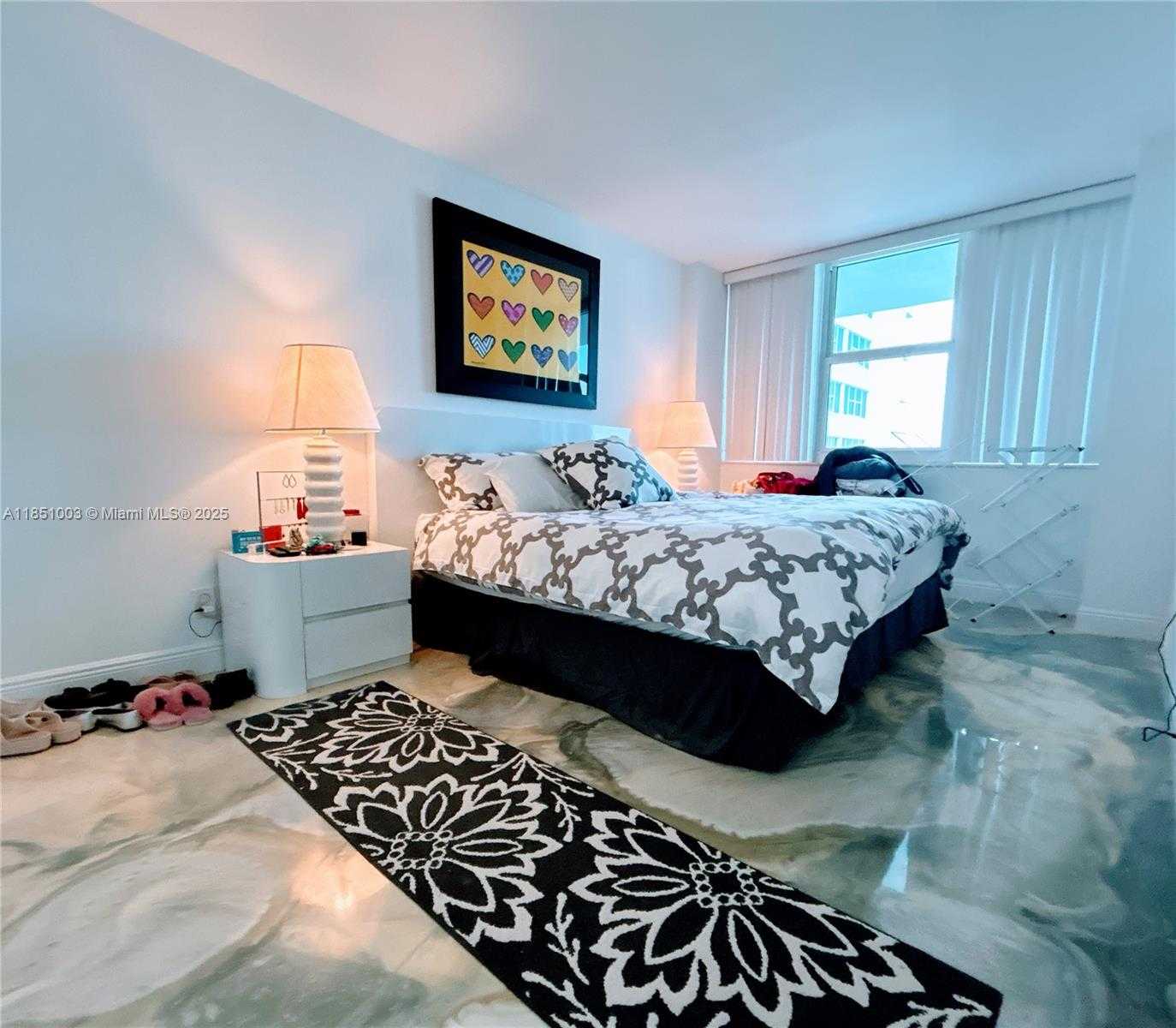 Small Image of 2030 SOUTH OCEAN DR #1802, Hallandale Beach Number 22