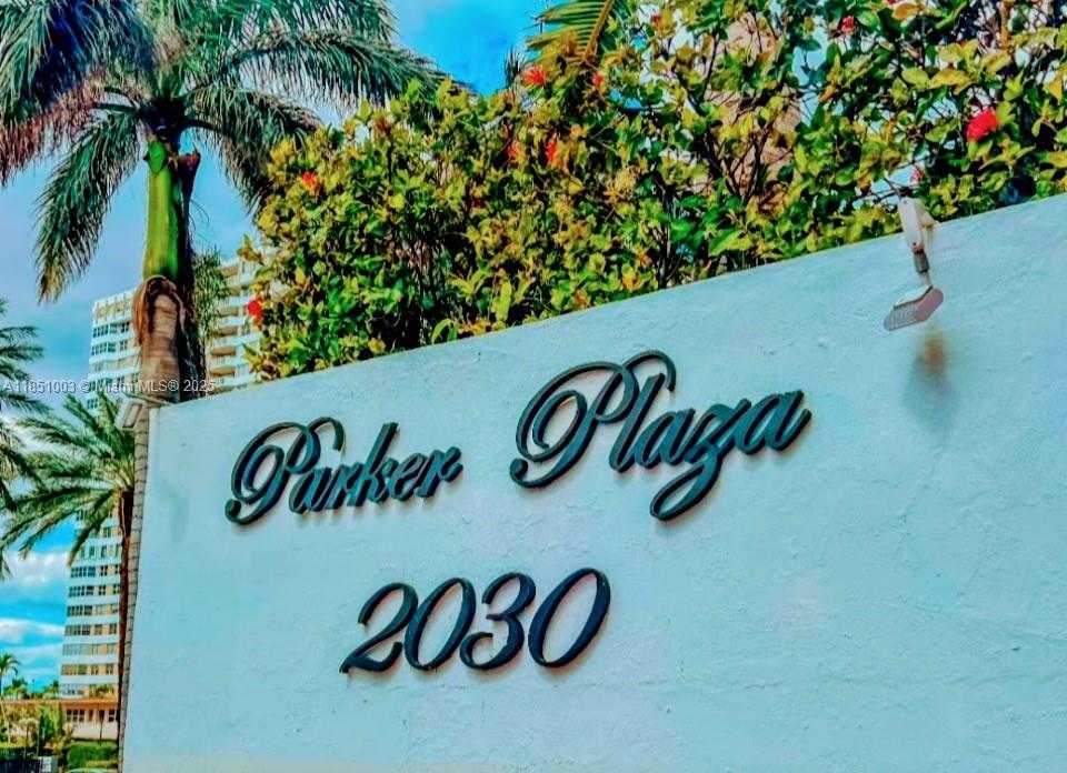 Small Image of 2030 SOUTH OCEAN DR #1802, Hallandale Beach Number 32