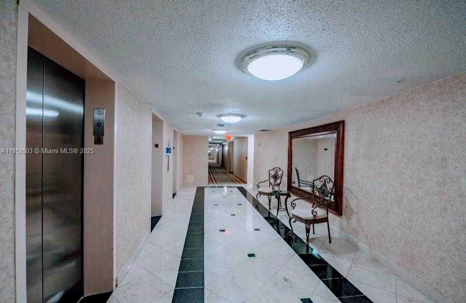 Small Image of 2030 SOUTH OCEAN DR #1802, Hallandale Beach Number 45
