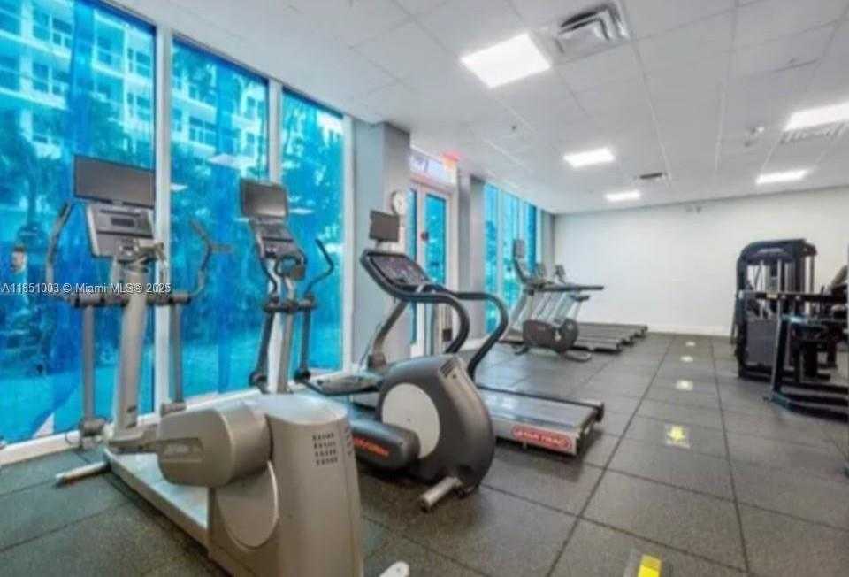 Small Image of 2030 SOUTH OCEAN DR #1802, Hallandale Beach Number 49
