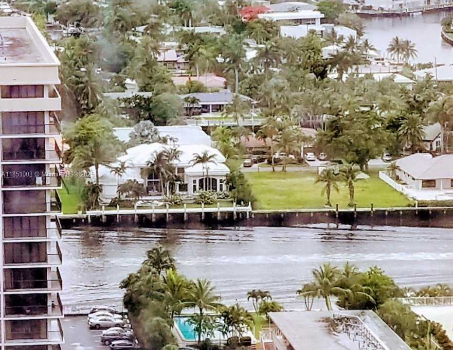Small Image of 2030 SOUTH OCEAN DR #1802, Hallandale Beach Number 9