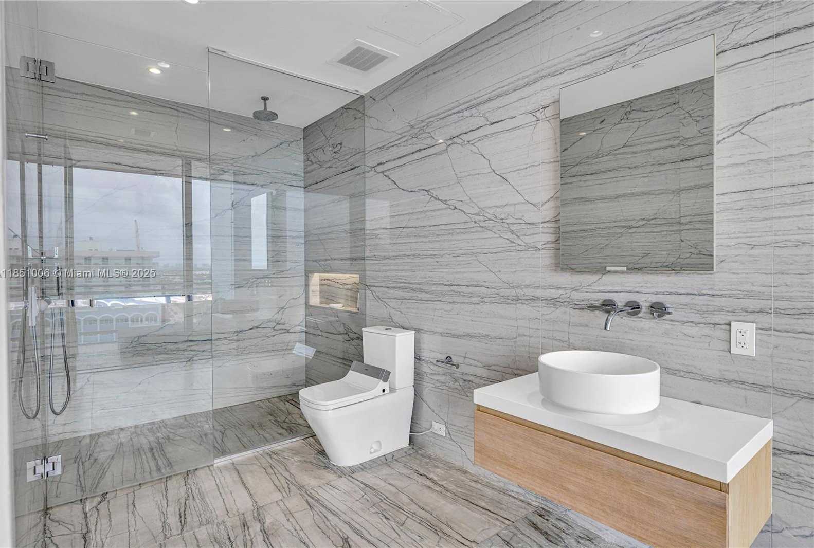 Small Image of 8701 COLLINS AVE #1003, Miami Beach Number 12