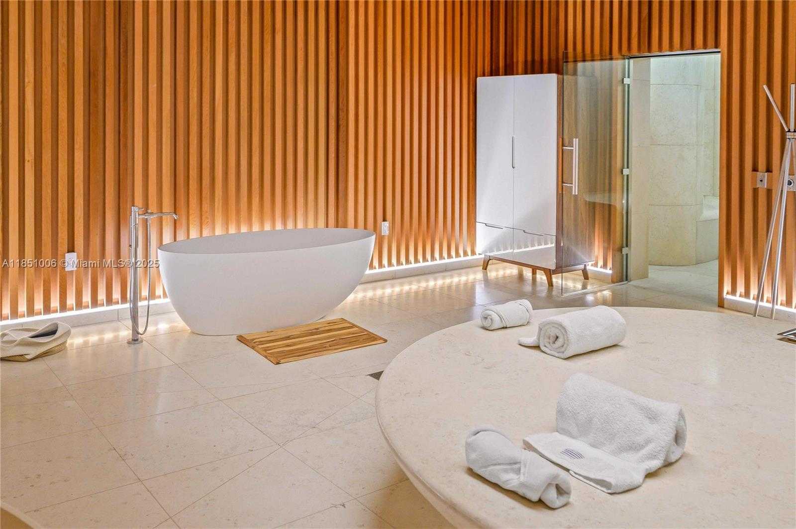 Small Image of 8701 COLLINS AVE #1003, Miami Beach Number 26