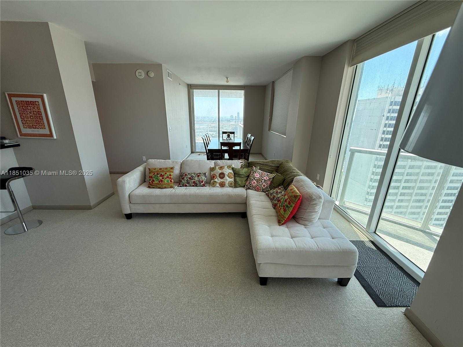 Small Image of 253 NORTH EAST 2ND ST #3009, Miami Number 3