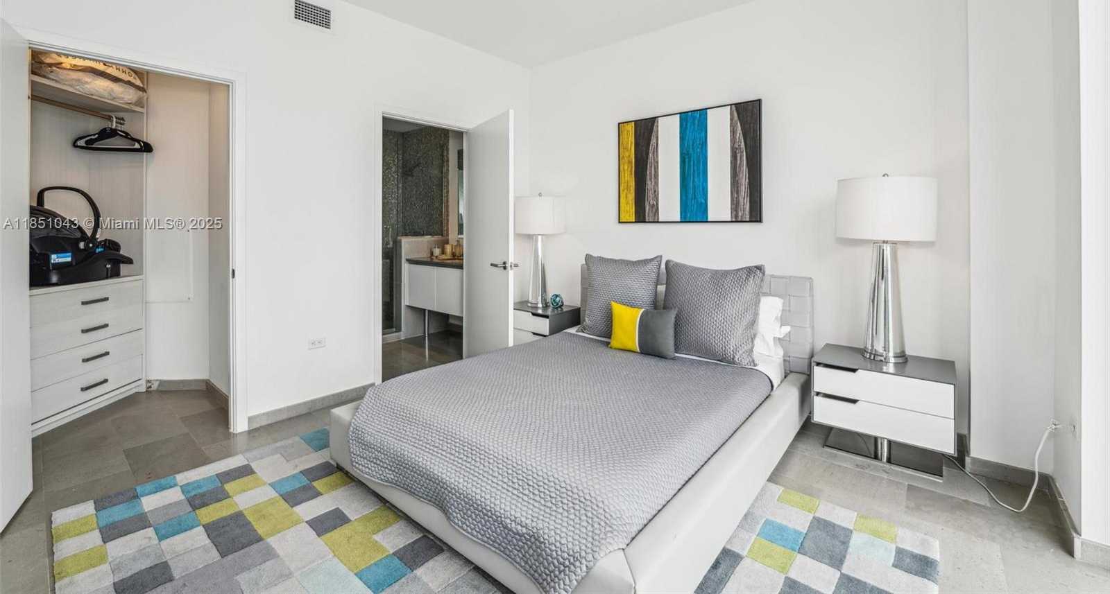 Small Image of 88 SOUTH WEST 7TH ST #2111, Miami Number 21