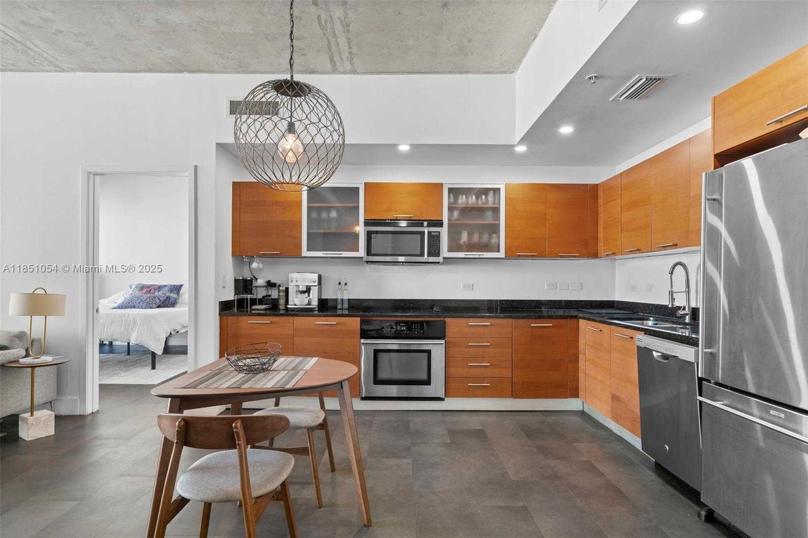 Small Image of 3470 EAST COAST AVE #H1013, Miami Number 8