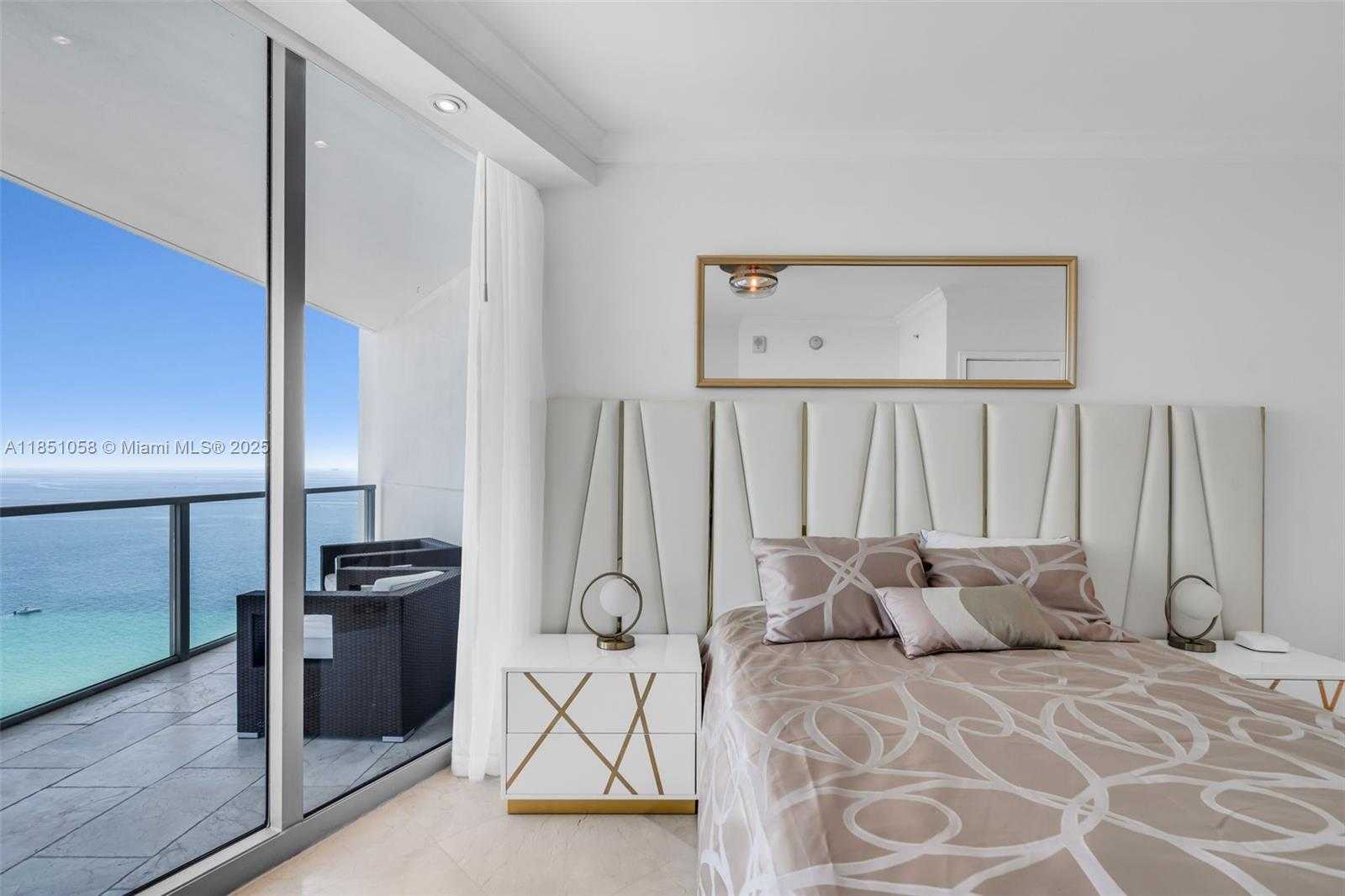 Small Image of 3101 SOUTH OCEAN DR #2605, Hollywood Number 13