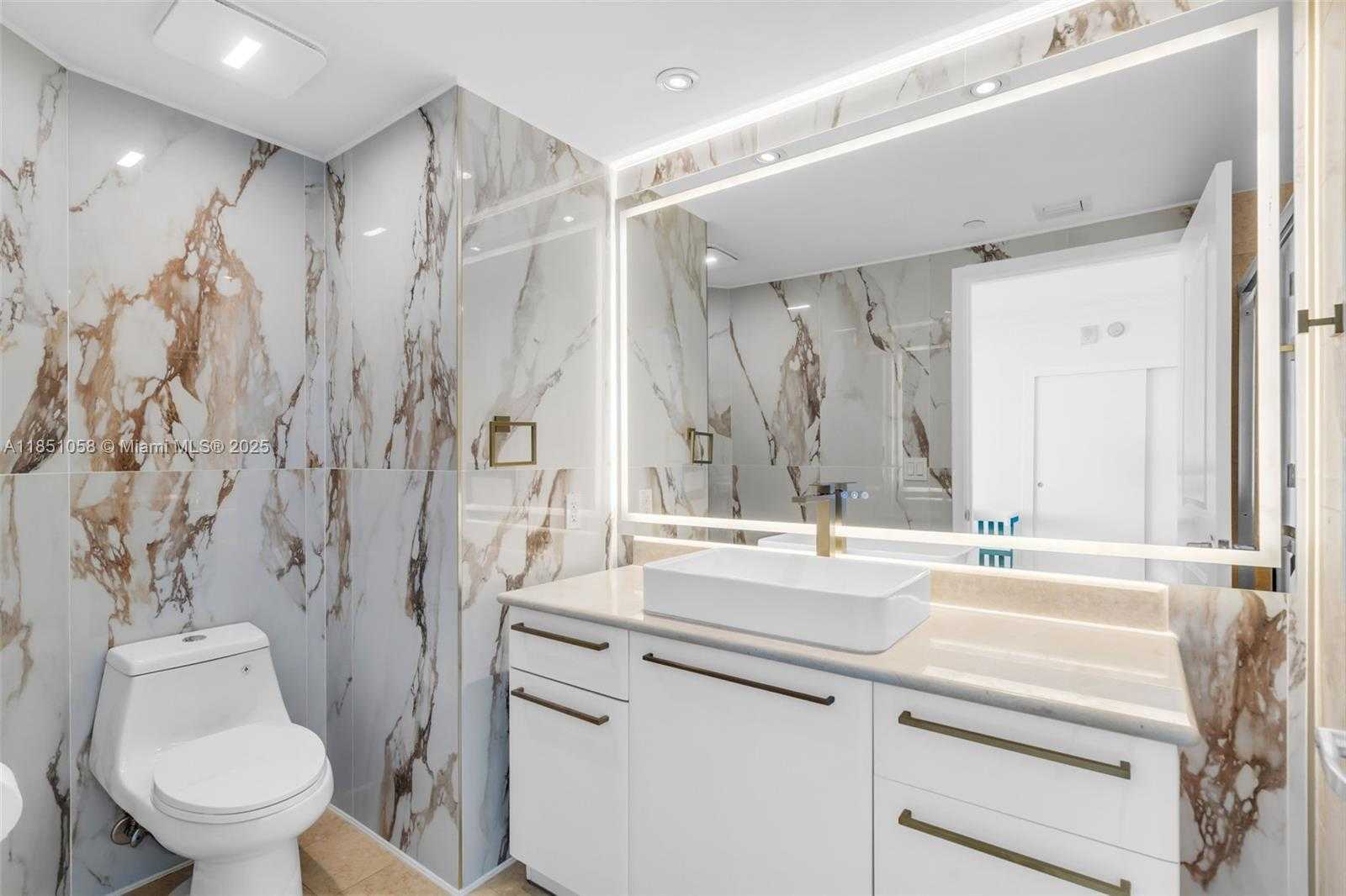 Small Image of 3101 SOUTH OCEAN DR #2605, Hollywood Number 19