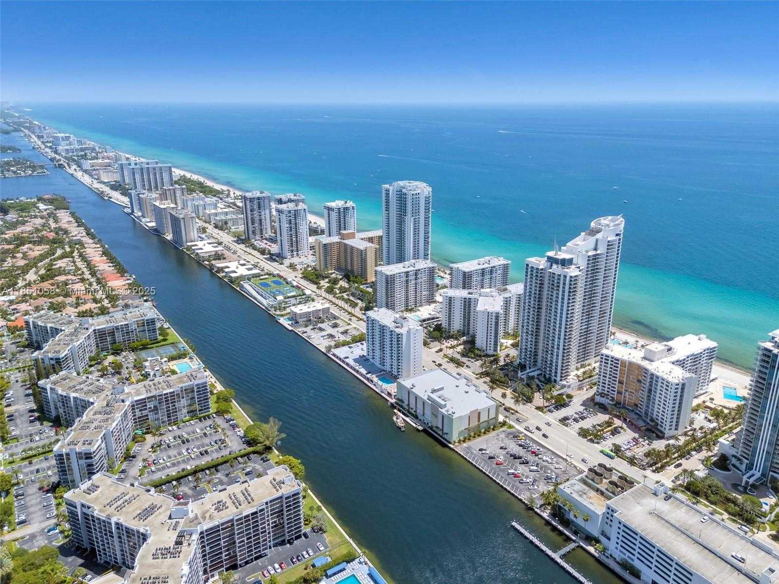Small Image of 3101 SOUTH OCEAN DR #2605, Hollywood Number 43