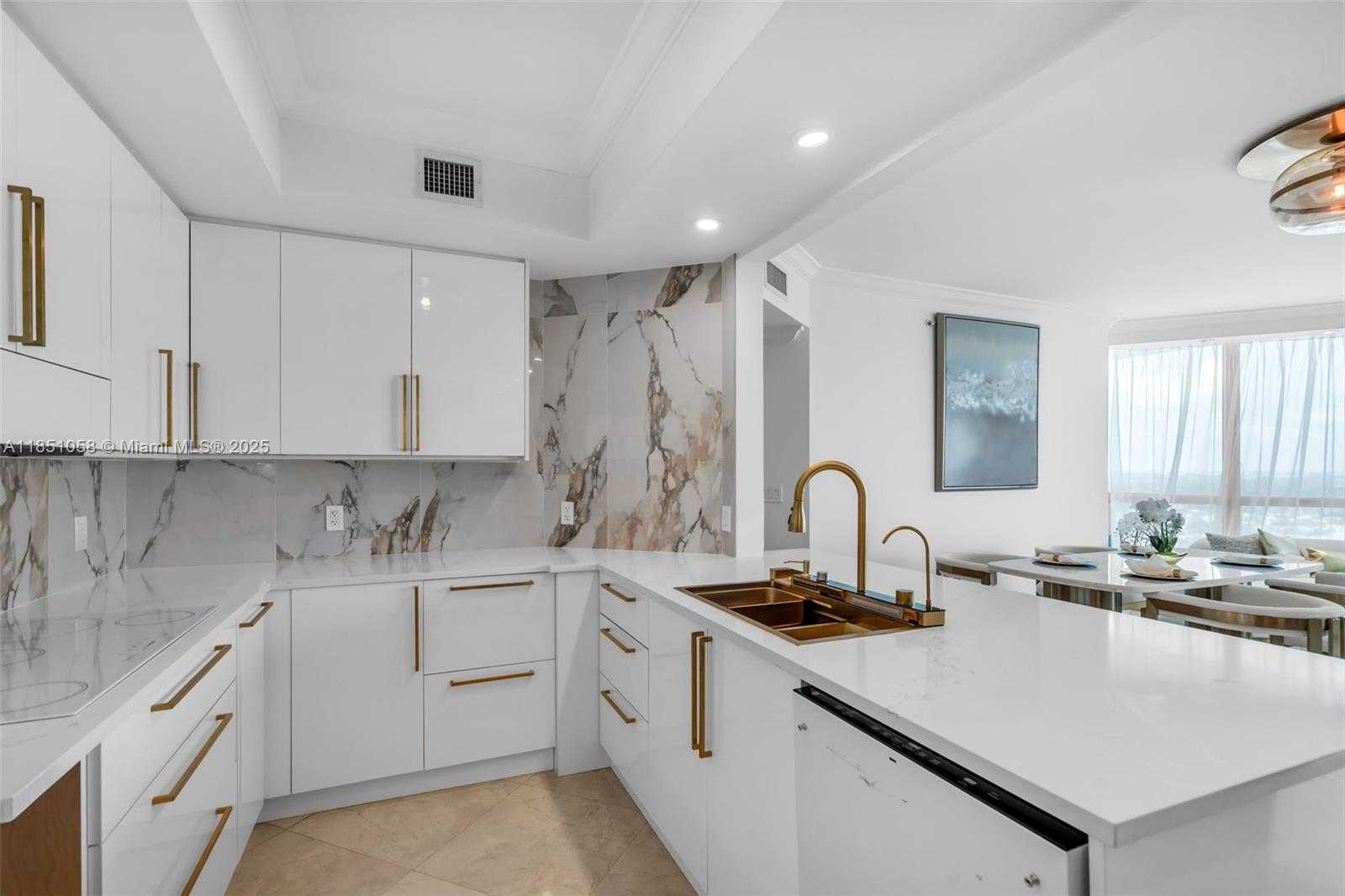 Small Image of 3101 SOUTH OCEAN DR #2605, Hollywood Number 8