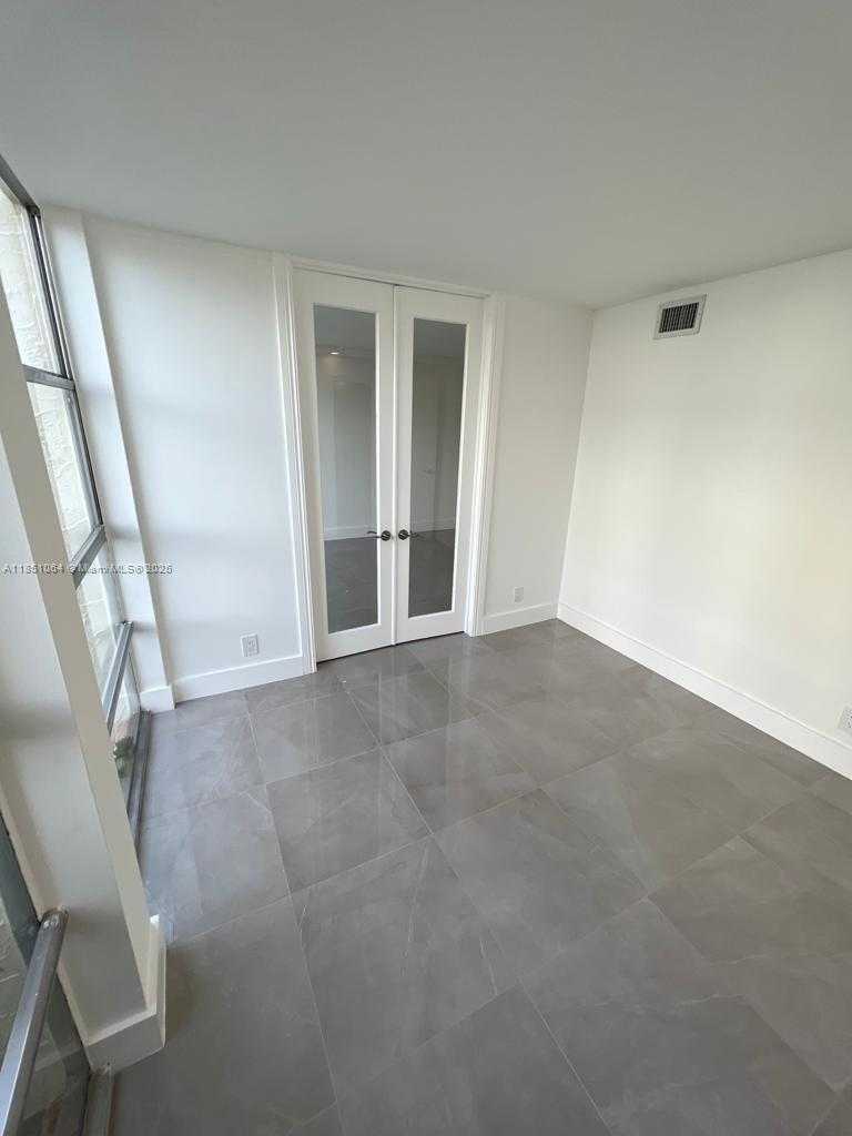 Small Image of 701 THREE ISLANDS BLVD #108, Hallandale Beach Number 15