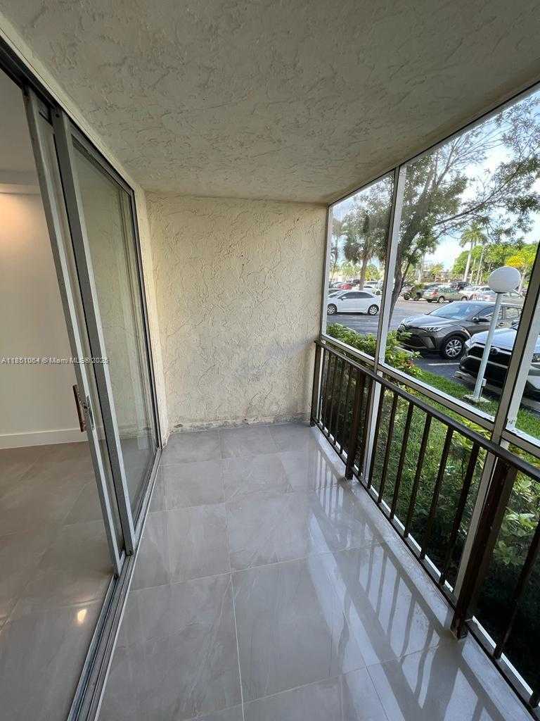 Small Image of 701 THREE ISLANDS BLVD #108, Hallandale Beach Number 25