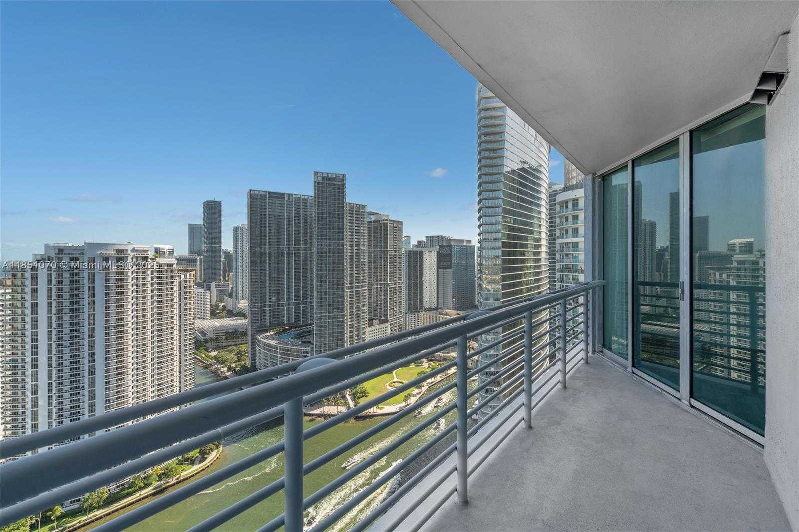 Small Image of 325 SOUTH BISCAYNE BLVD #4217, Miami Number 19