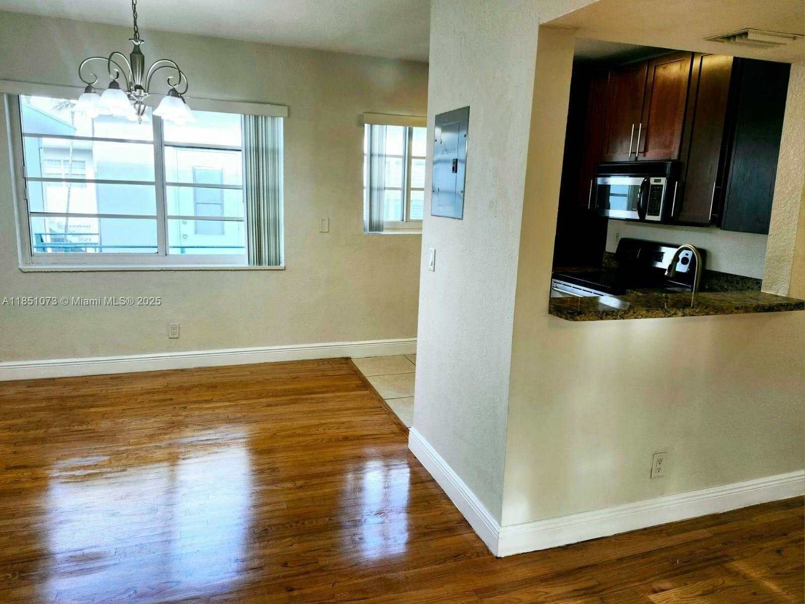 Small Image of 340 84TH ST #3, Miami Beach Number 10