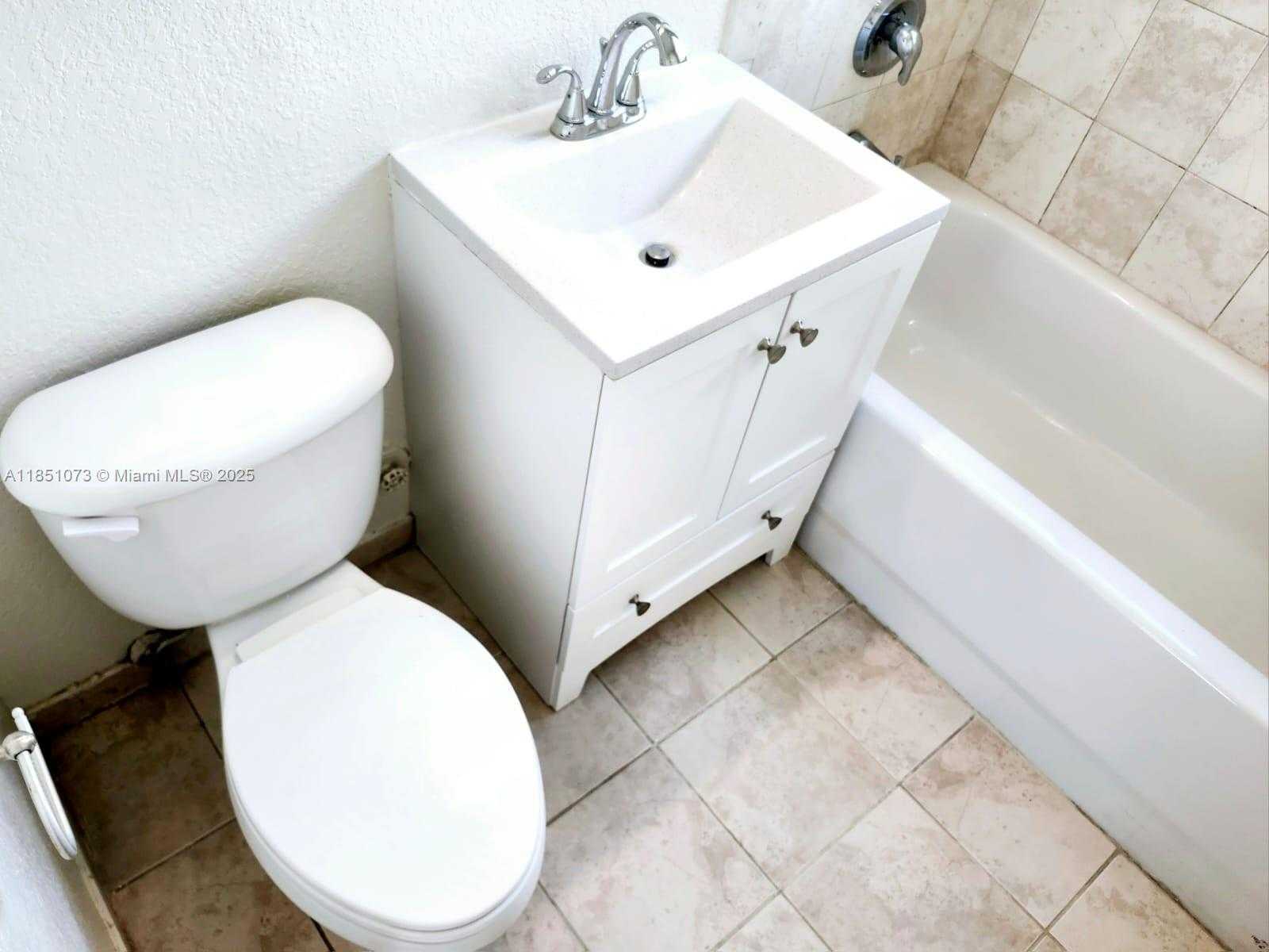 Small Image of 340 84TH ST #3, Miami Beach Number 15