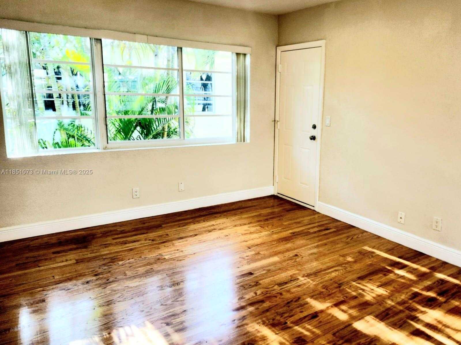 Small Image of 340 84TH ST #3, Miami Beach Number 21