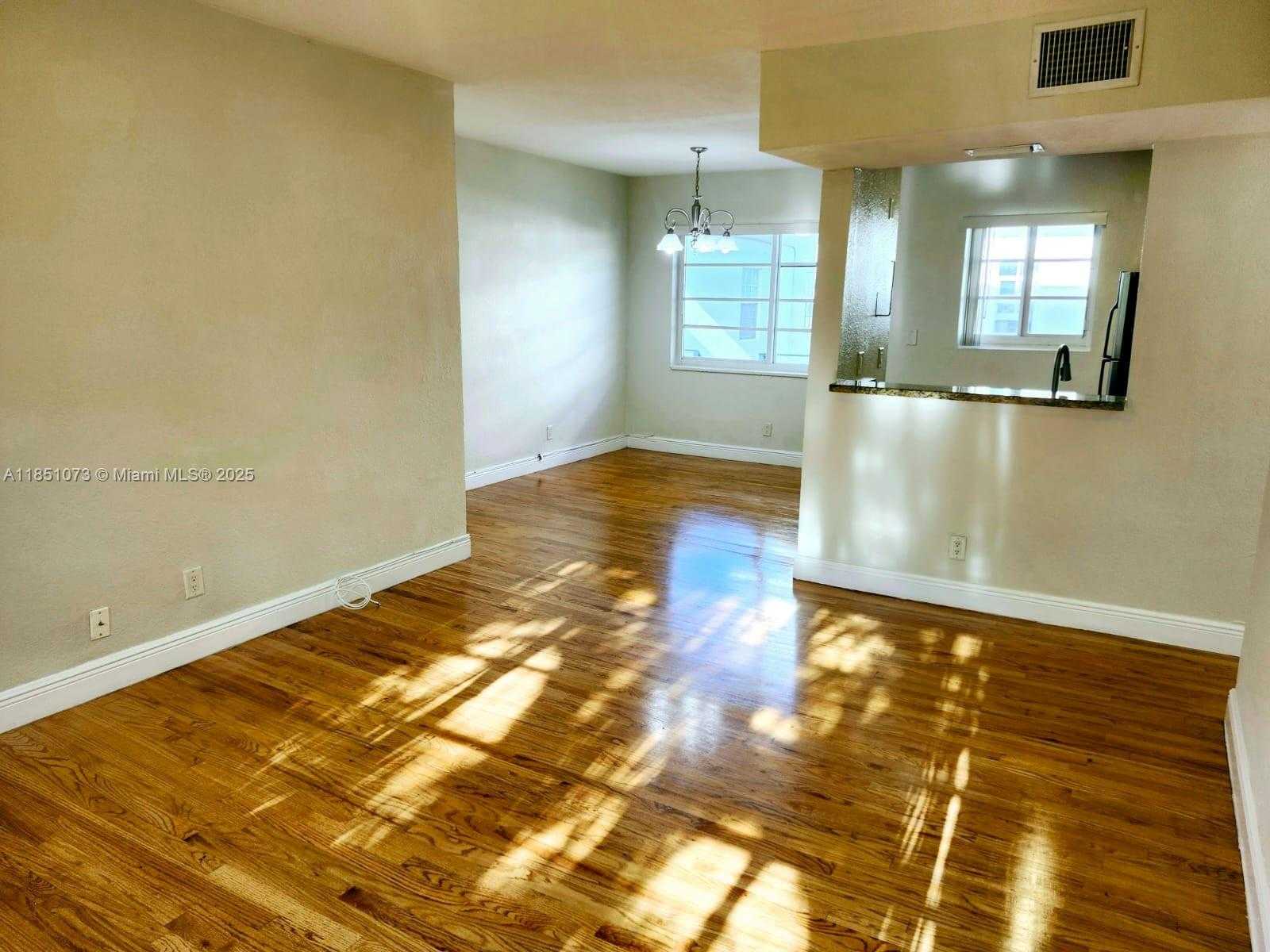 Small Image of 340 84TH ST #3, Miami Beach Number 7
