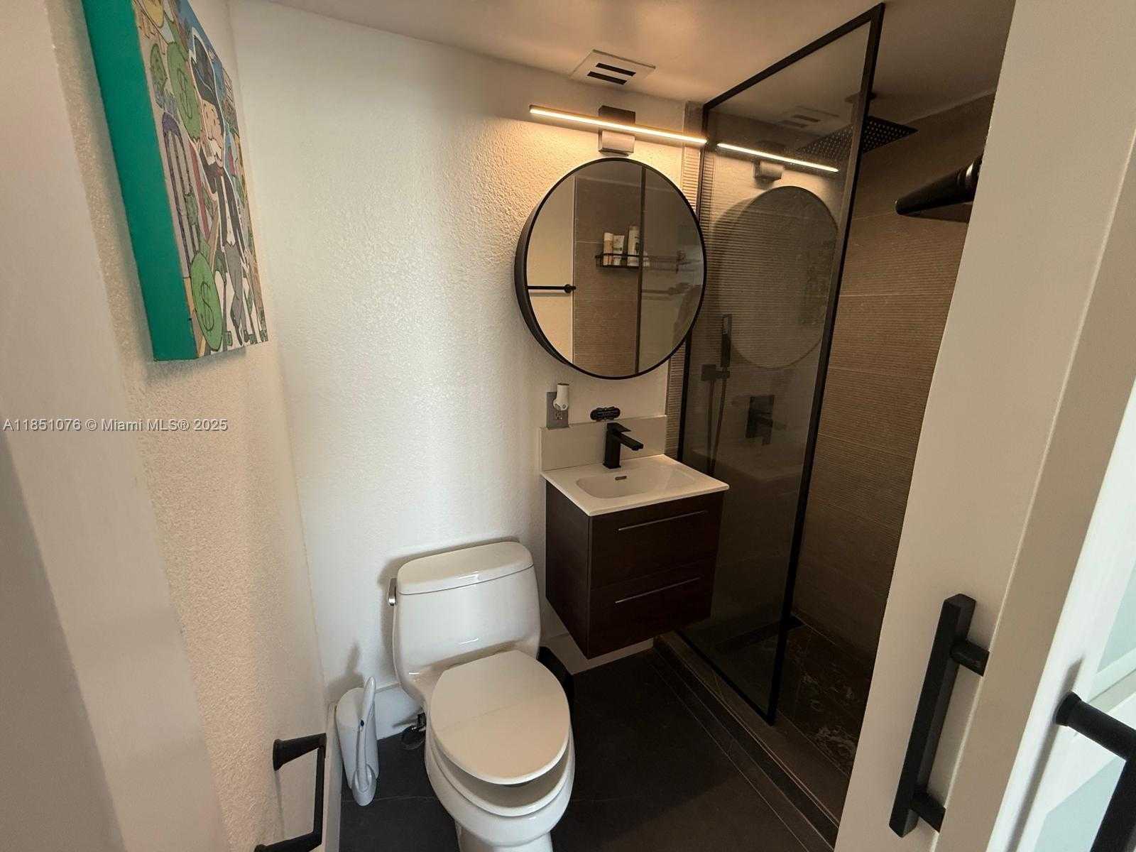 Small Image of 2829 INDIAN CREEK DR #408, Miami Beach Number 15