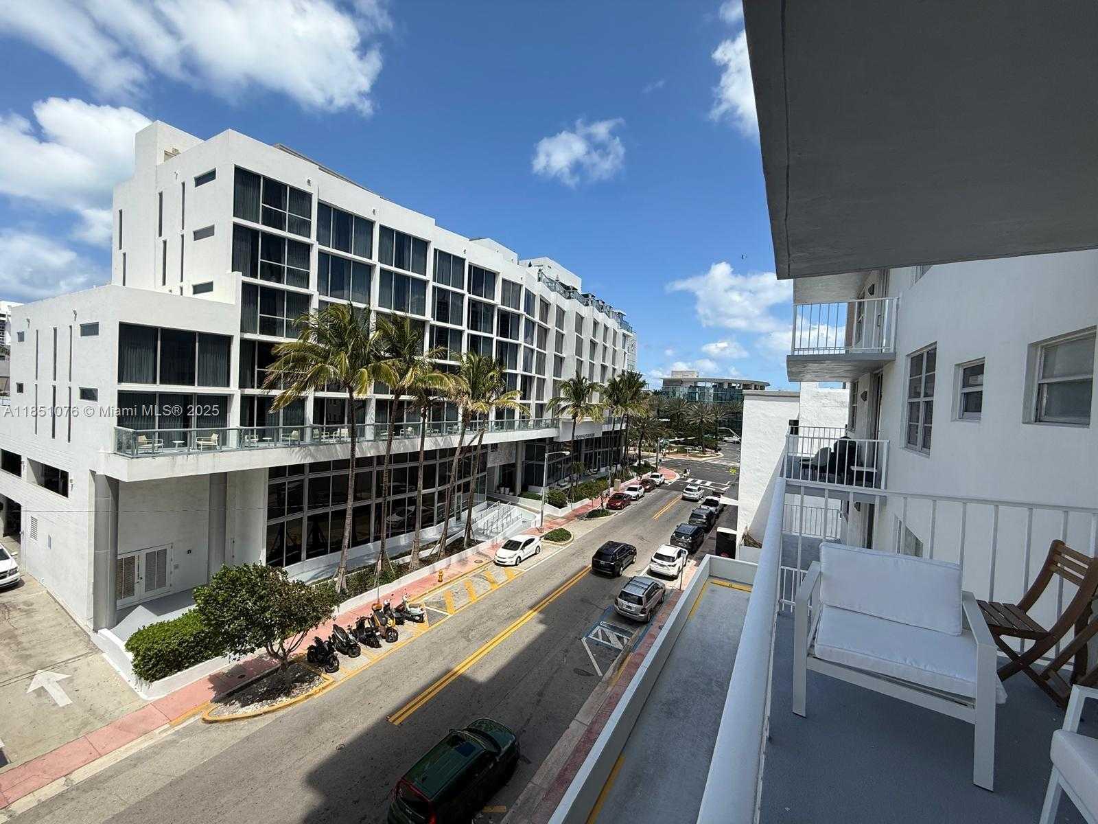 Small Image of 2829 INDIAN CREEK DR #408, Miami Beach Number 18