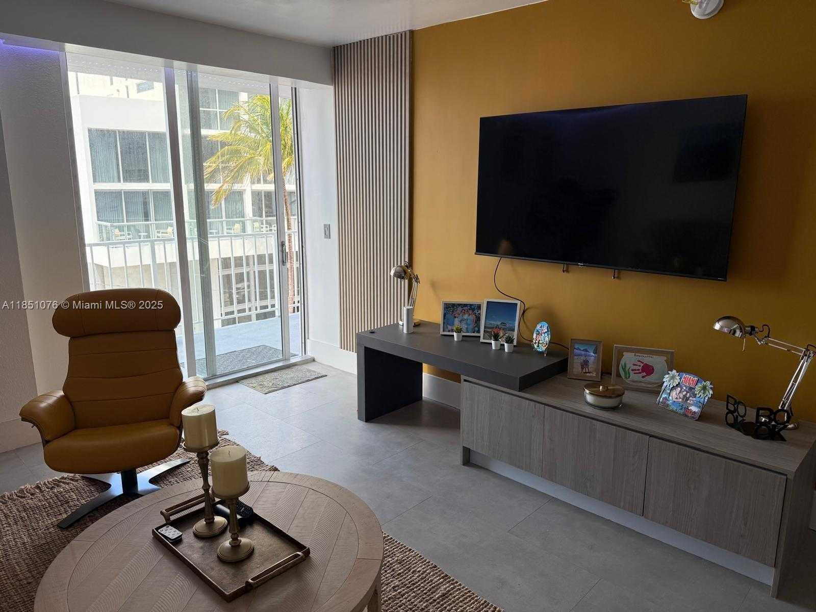 Small Image of 2829 INDIAN CREEK DR #408, Miami Beach Number 9
