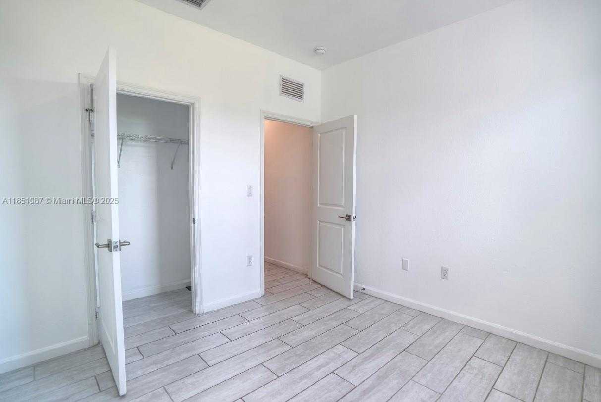 Small Image of 30600 SOUTH WEST 193RD AVE, Homestead Number 12