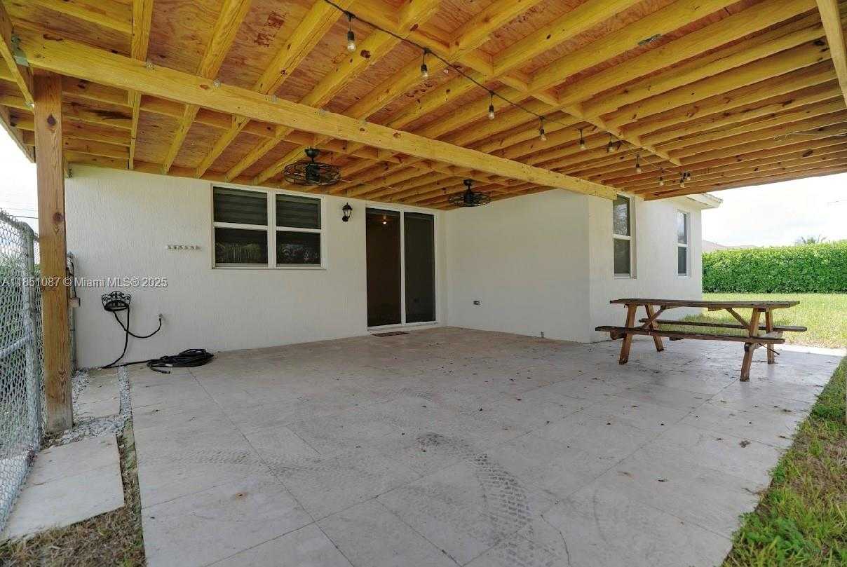 Small Image of 30600 SOUTH WEST 193RD AVE, Homestead Number 18