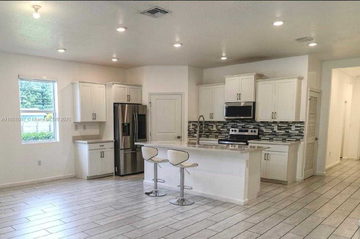 Small Image of 30600 SOUTH WEST 193RD AVE, Homestead Number 27