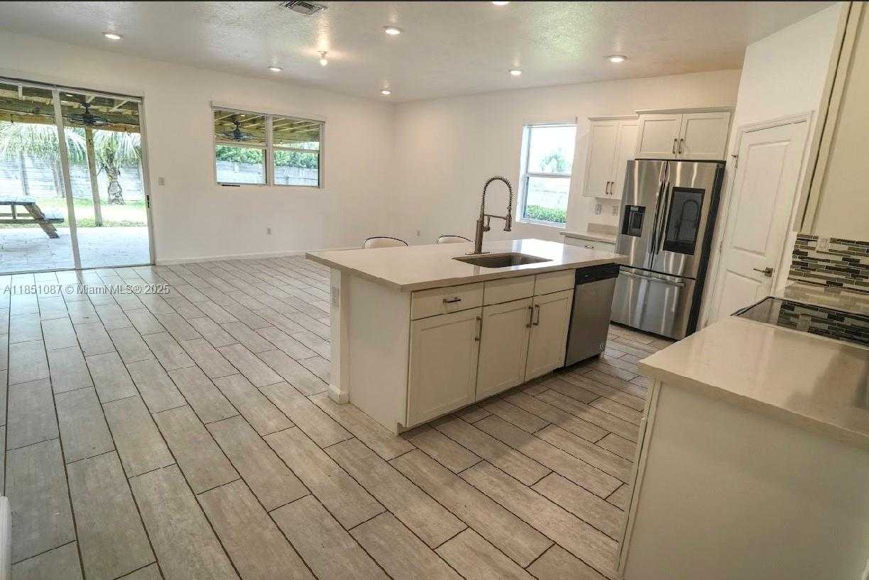 Small Image of 30600 SOUTH WEST 193RD AVE, Homestead Number 29